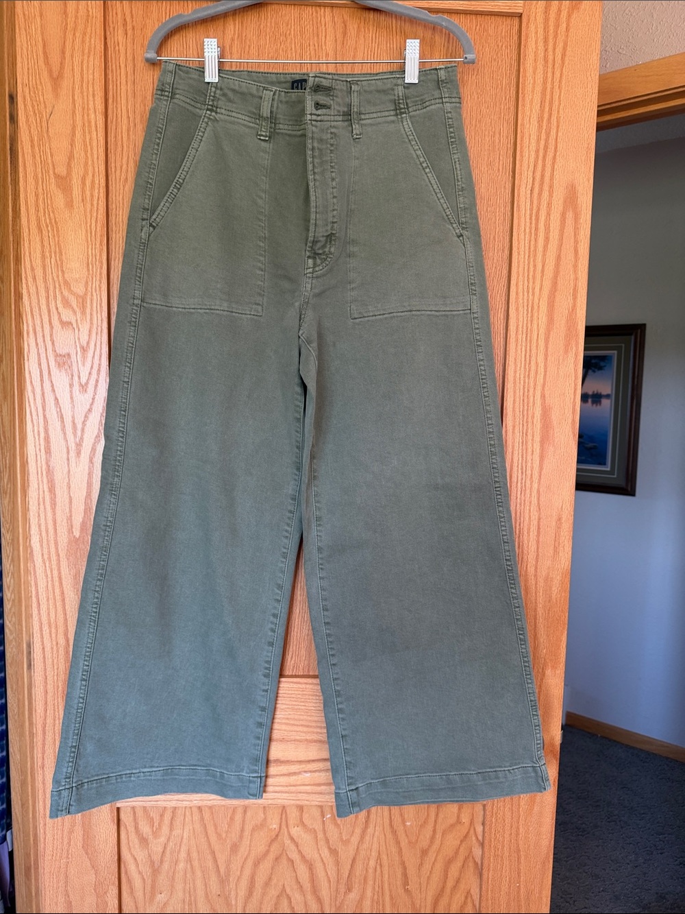 GAP Ladies Olive Wide-Leg Utility CROP Pants